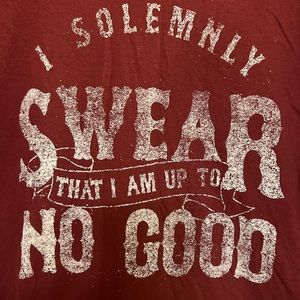 Harry Potter T Shirt Long Sleeves Maroon Size M.